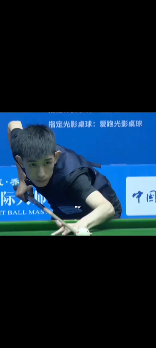 对霍伊伦个 对霍伊伦个