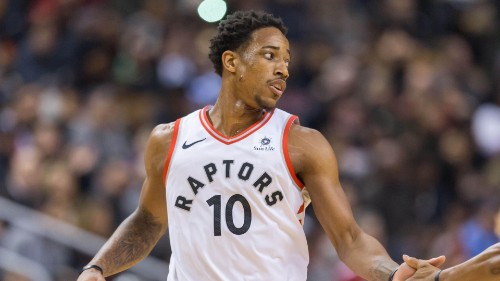 的攻旗位中 的攻旗位中